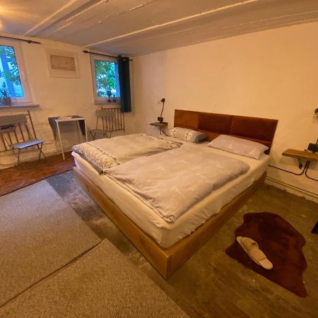 Art Boutique Budget Apartment Im Hinterhof Menden Altstadt Eksteriør billede