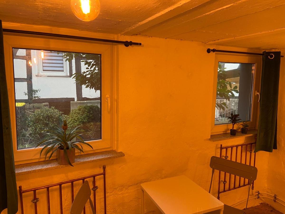 Art Boutique Budget Apartment Im Hinterhof Menden Altstadt Eksteriør billede